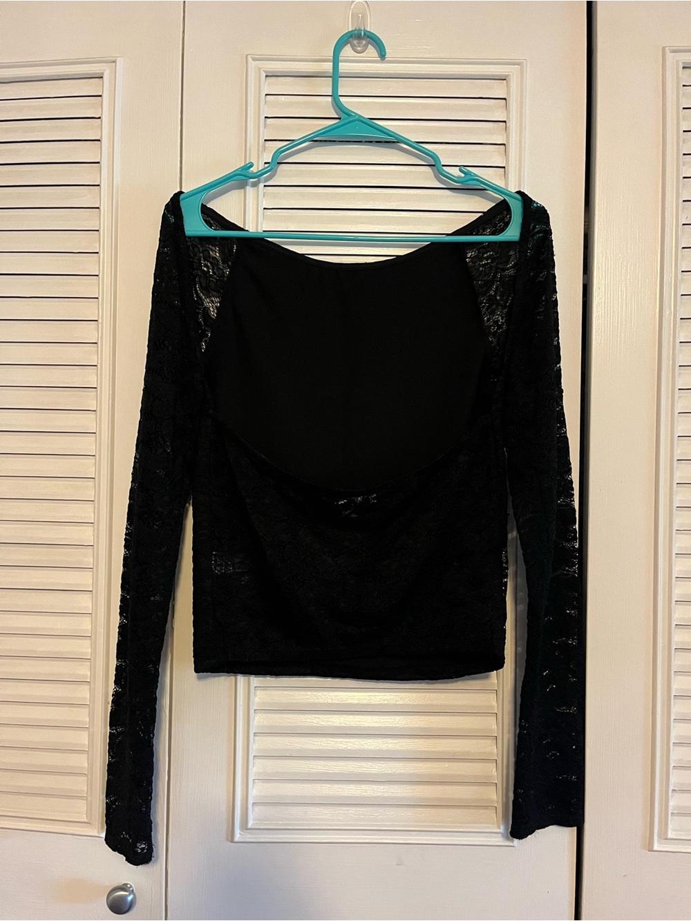 URBAN OUTFITTERS Semi Sheer Lace Long Sleeve Top - Black (L) - Picture 4 of 9